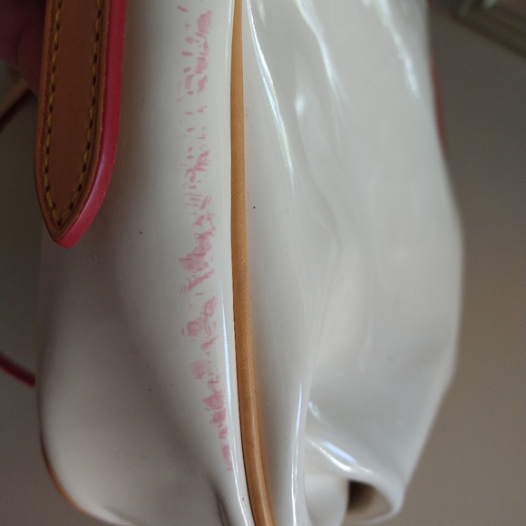 Dooney and Bourke crossbody - Picture 4 of 11